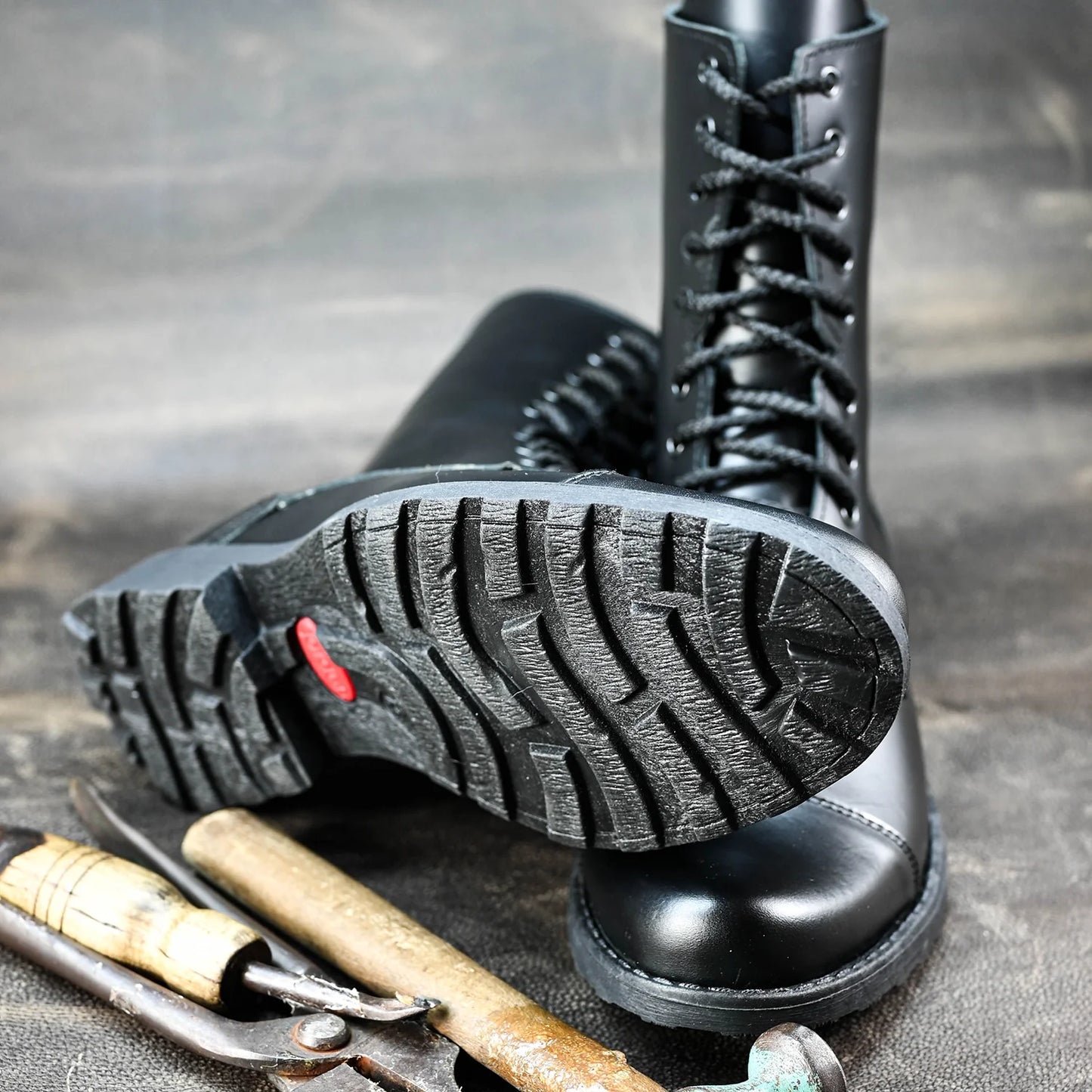 Handmade Black Leather Men’s Combat Boots – Corvo | KarolShoes