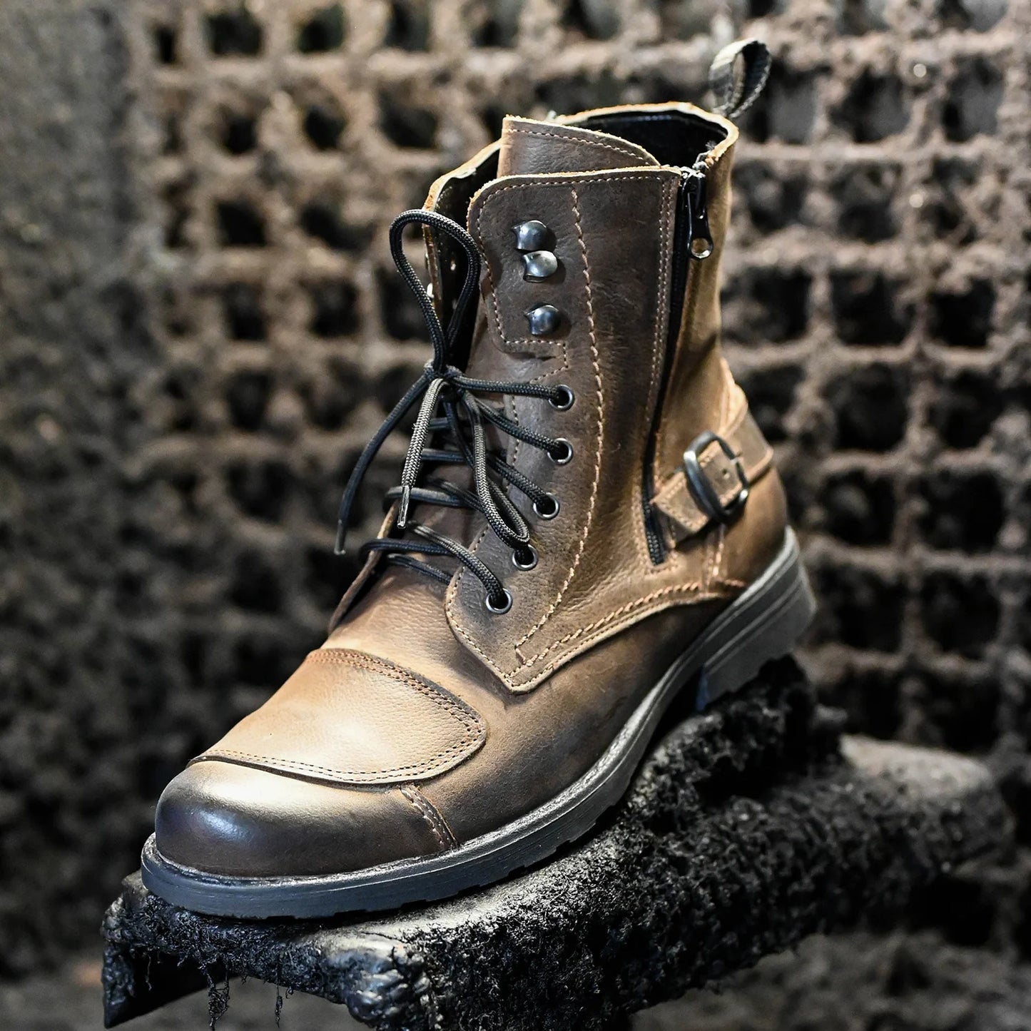 Braune Herren-Motorradstiefel aus Leder – Blake | KarolShoes