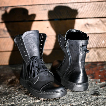 Handgefertigte Schwarze Herren-Combat-Boots aus Leder – Liam | KarolShoes