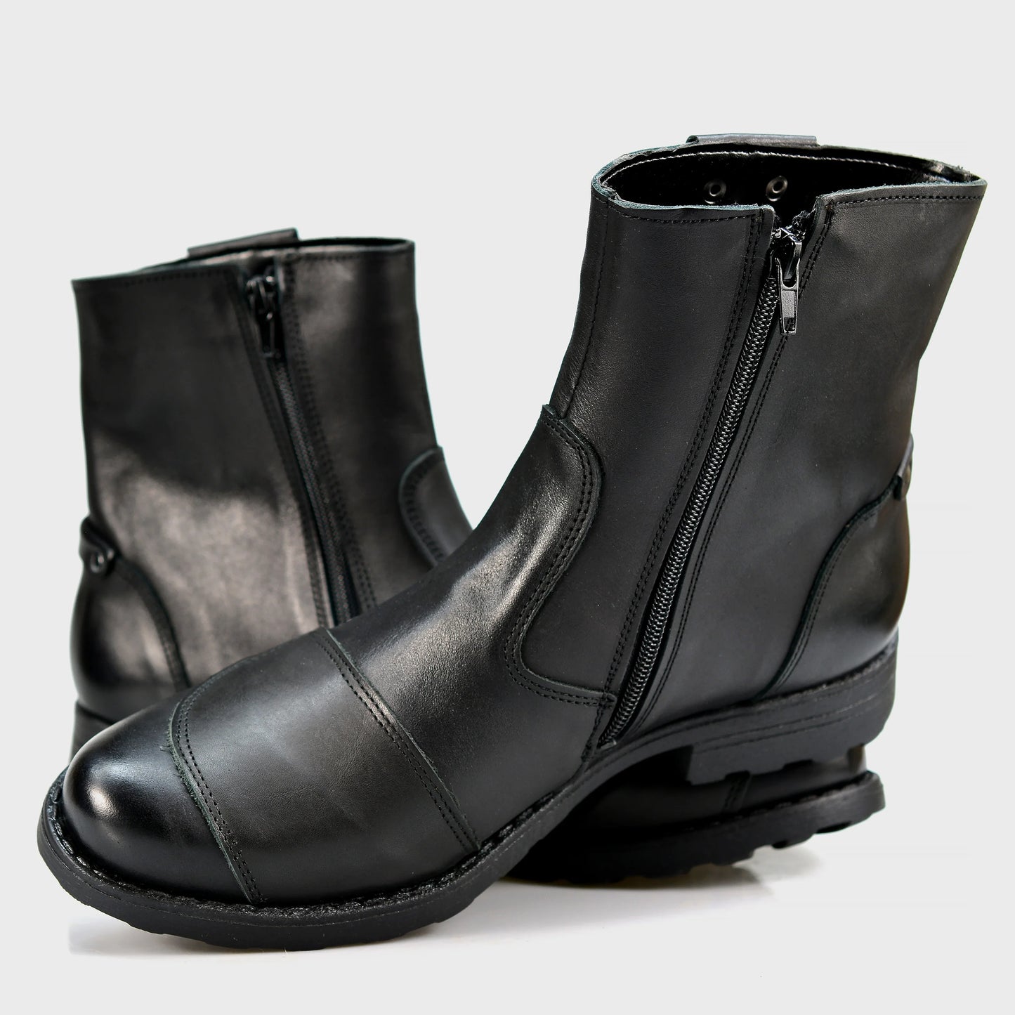 Schwarze Herren-Motorradstiefel aus Leder – Bruce | KarolShoes