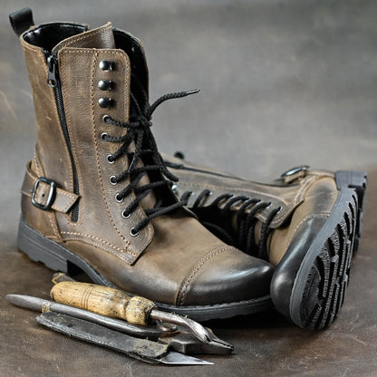 Handgefertigte Braune Herren-Combat-Boots aus Leder – Noah | KarolShoes
