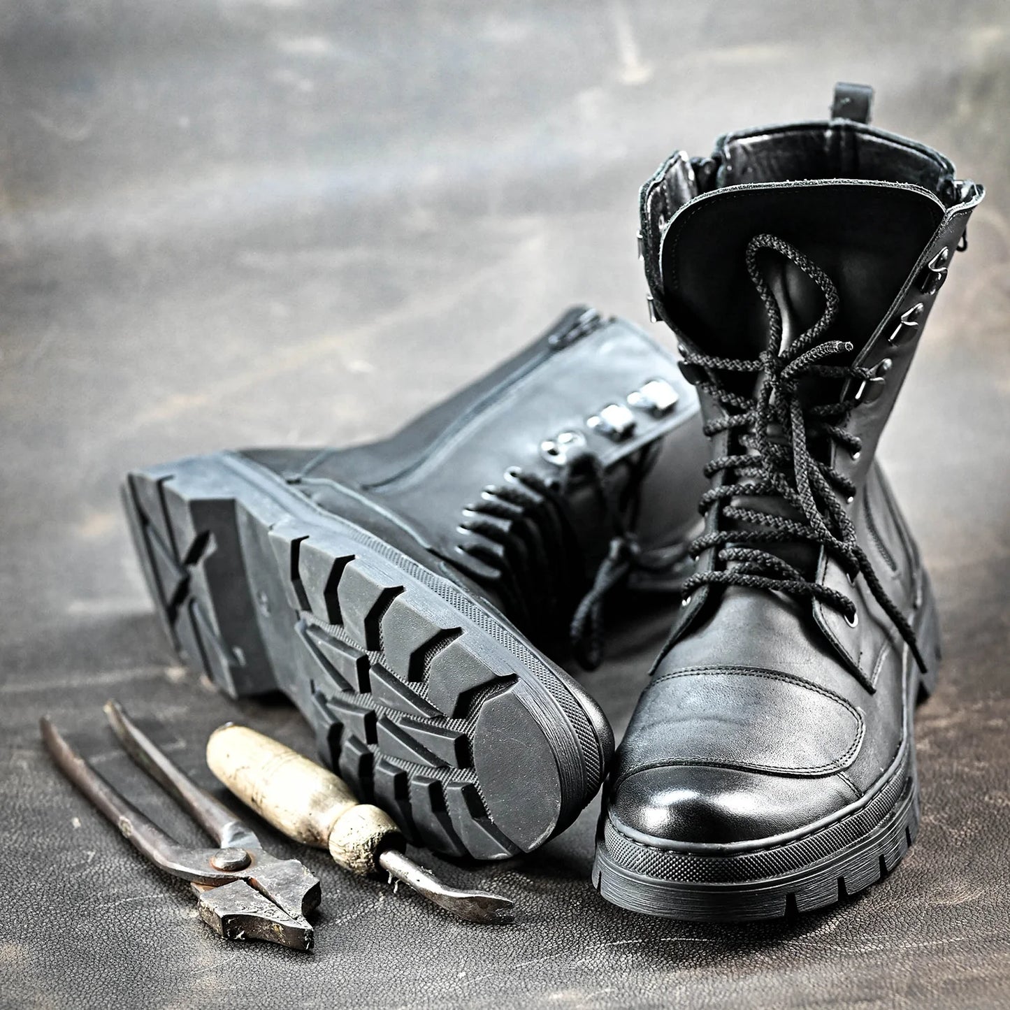 Black Leather Men’s Motorcycle Boots – Gregory | KarolShoes