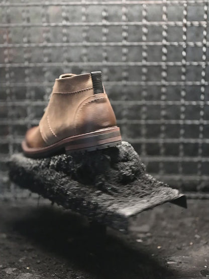 Braune handgefertigte Herren-Chukka-Boots aus Leder – Hawk | KarolShoes